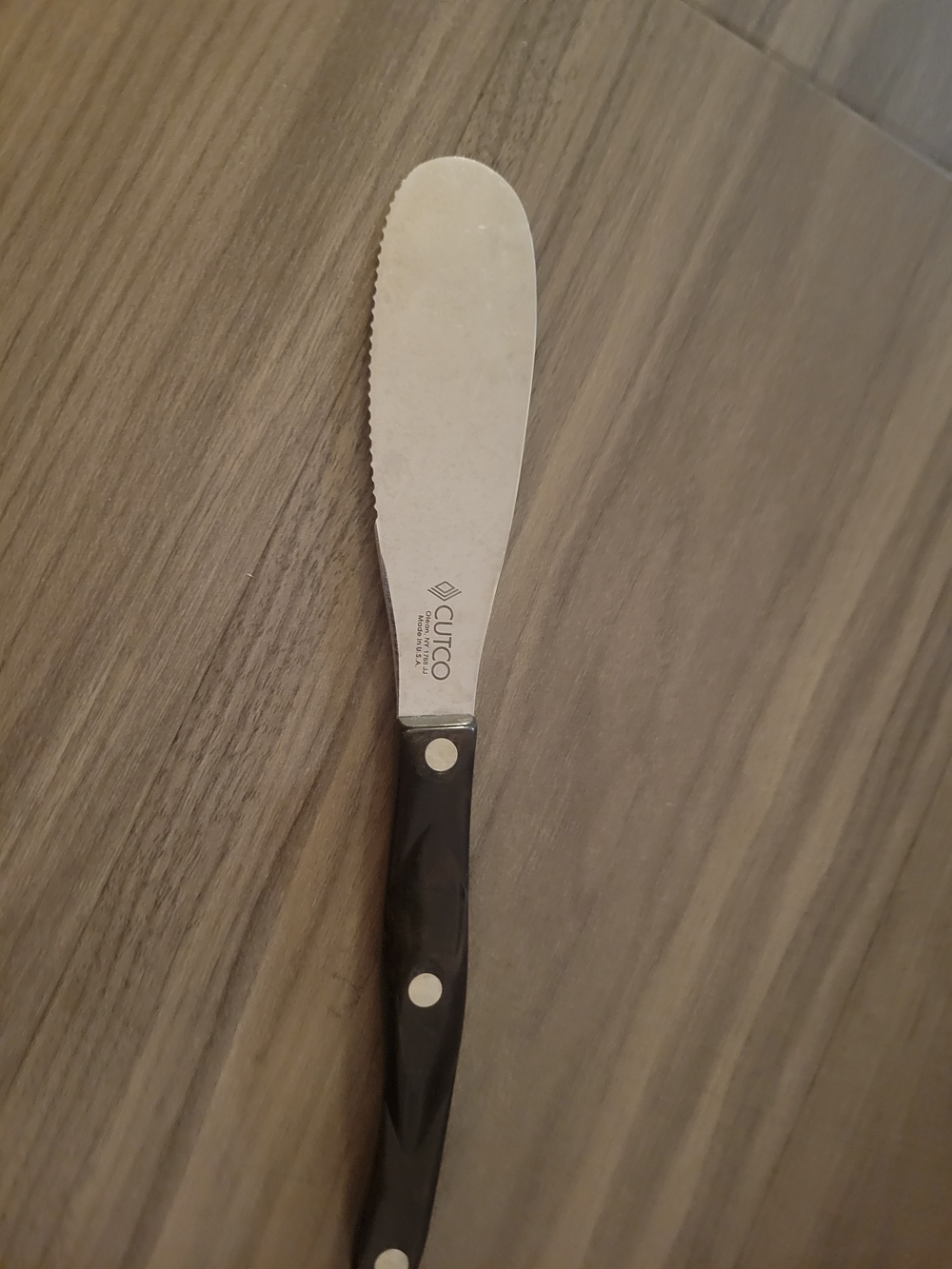 Cutco Black Handle Serrated Spreader Knife